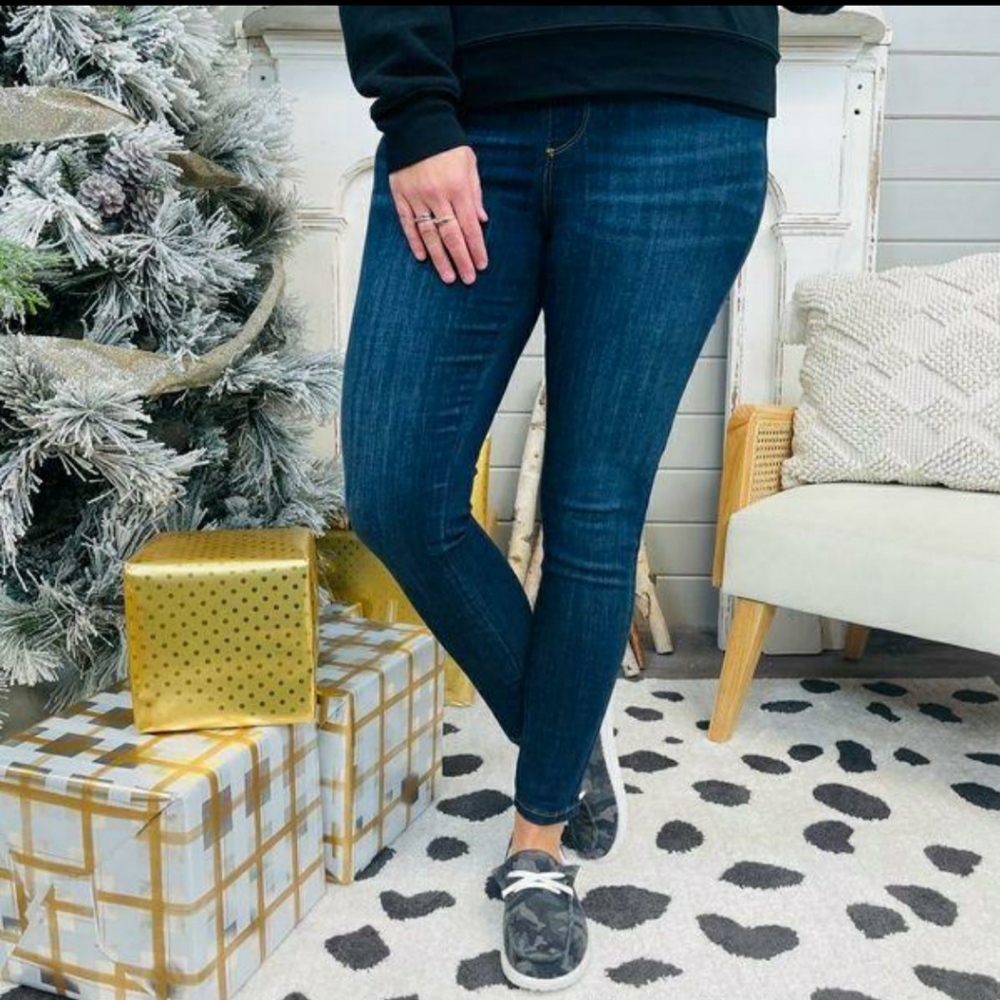Judy Blue Jeggings